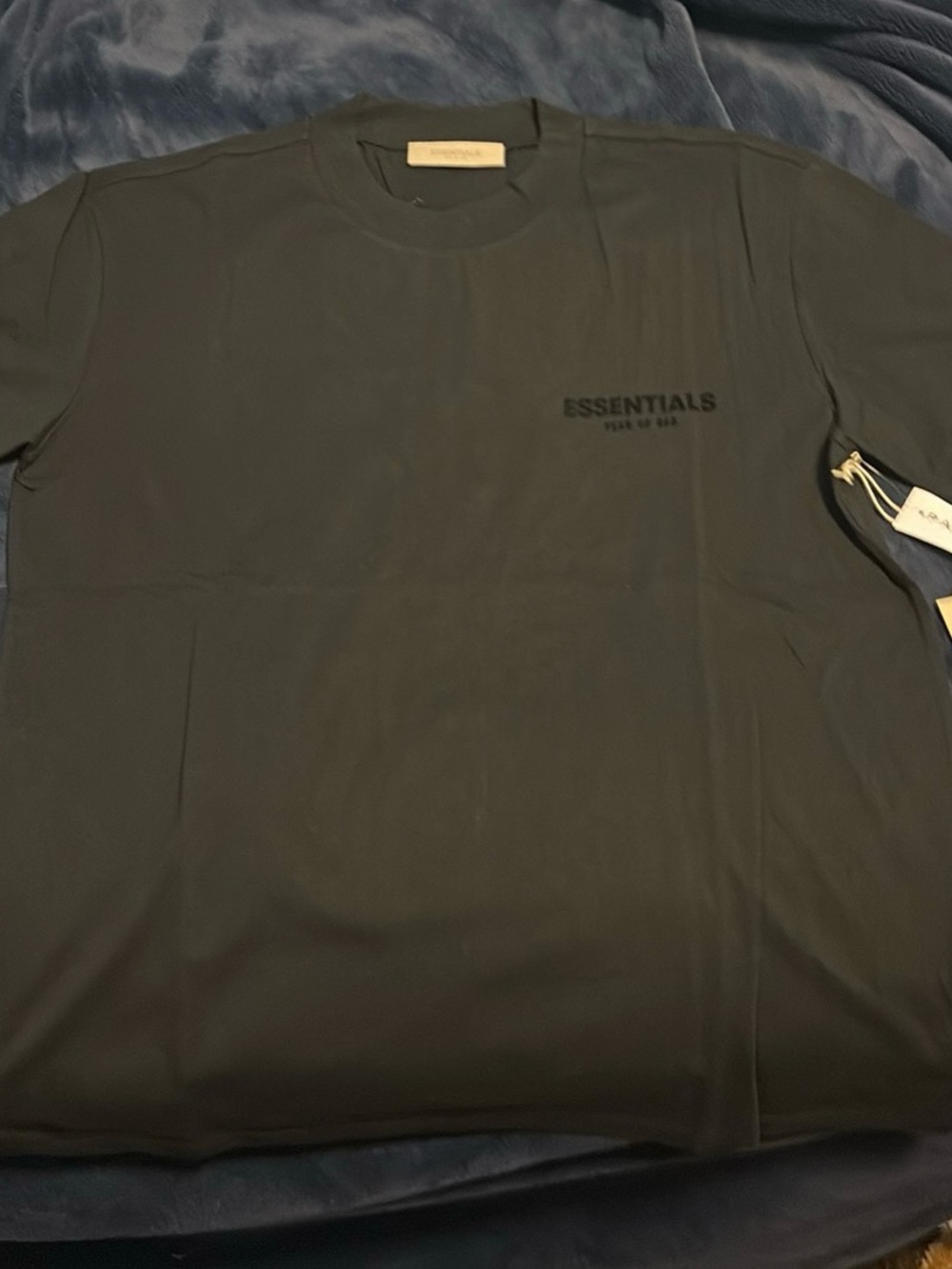 Essentials Shirt | Fear of God | Streetwear | Casual Tee